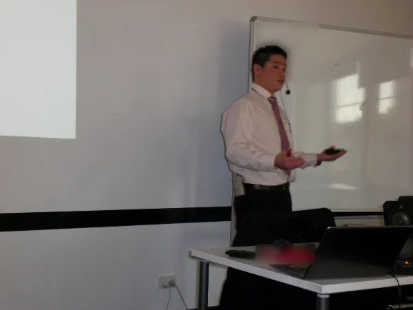 Wilson Tiong presenting an SEO training session in 2013